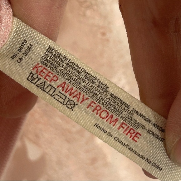 Free People Light Pink Lace Butterfly Balloon Sleeve Crop Top NWT - Picture 11 of 15